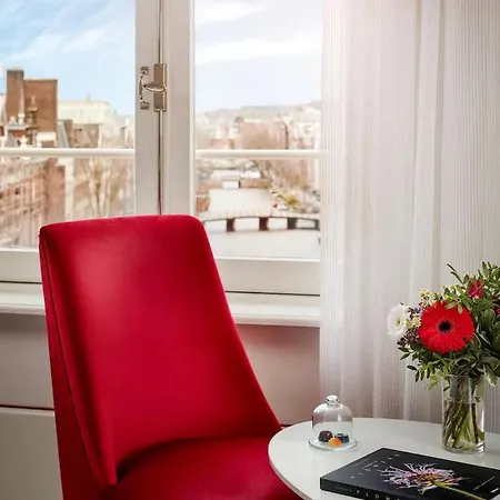 Hotel Tivoli Doelen 5*